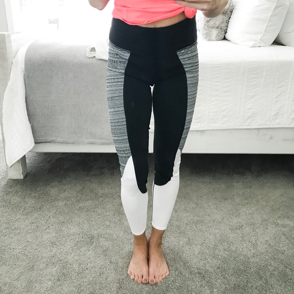 Athleta Pants - Athleta Legging
